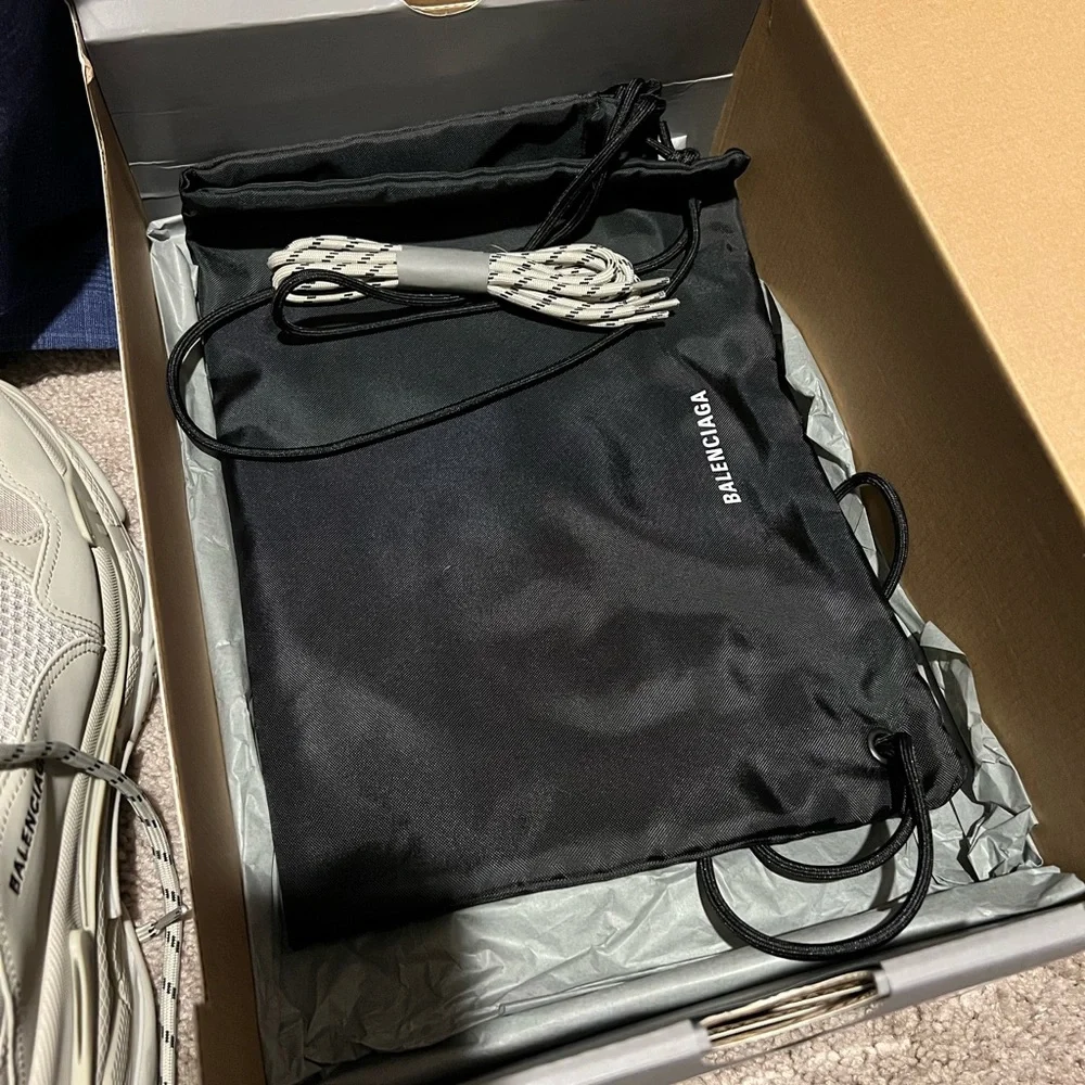 Balenciaga Triple S 2021 Beige - Picture 4 of 5
